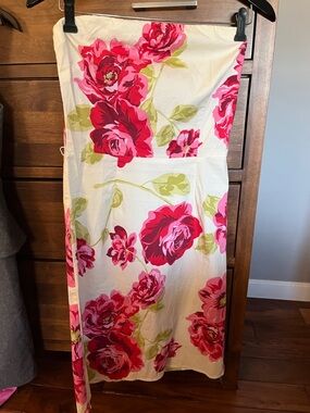 Floral Strapless Summer Dress in Pink & White